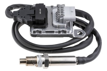 NOx-sensor, NOx-katalysator OEM 55495597 - €119,95