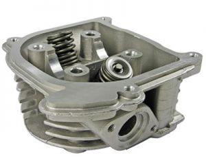 Cilinderkop met korte Kleppen GY6 - 60cc - € 29,95