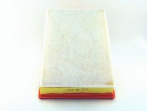 Luchtfilter OEM 1017035 (SB552) - € 3,49
