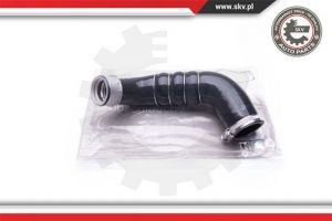 Laadluchtslang OE 8E0145790D