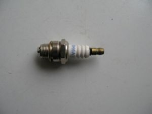 10 Stuks 2 Takt Bougie BM6A - € 24,95