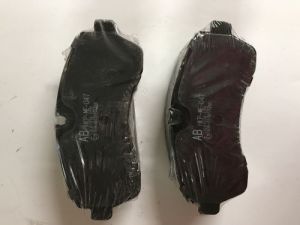 Remblokken Vooras Crafter 30-50 - OEM 2E0698151A - € 22,95