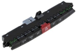Alarmlicht schakelaar OEM 735618528 - € 29,95