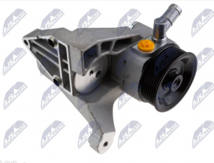 Stuurbekrachtigingspomp OEM 504046460 - € 89,95