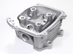 Cilinderkop met kleppen en SLS 125cc - € 29,95