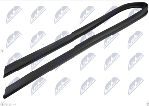 Motorkapafdichting OEM 51767255802 - € 12,95